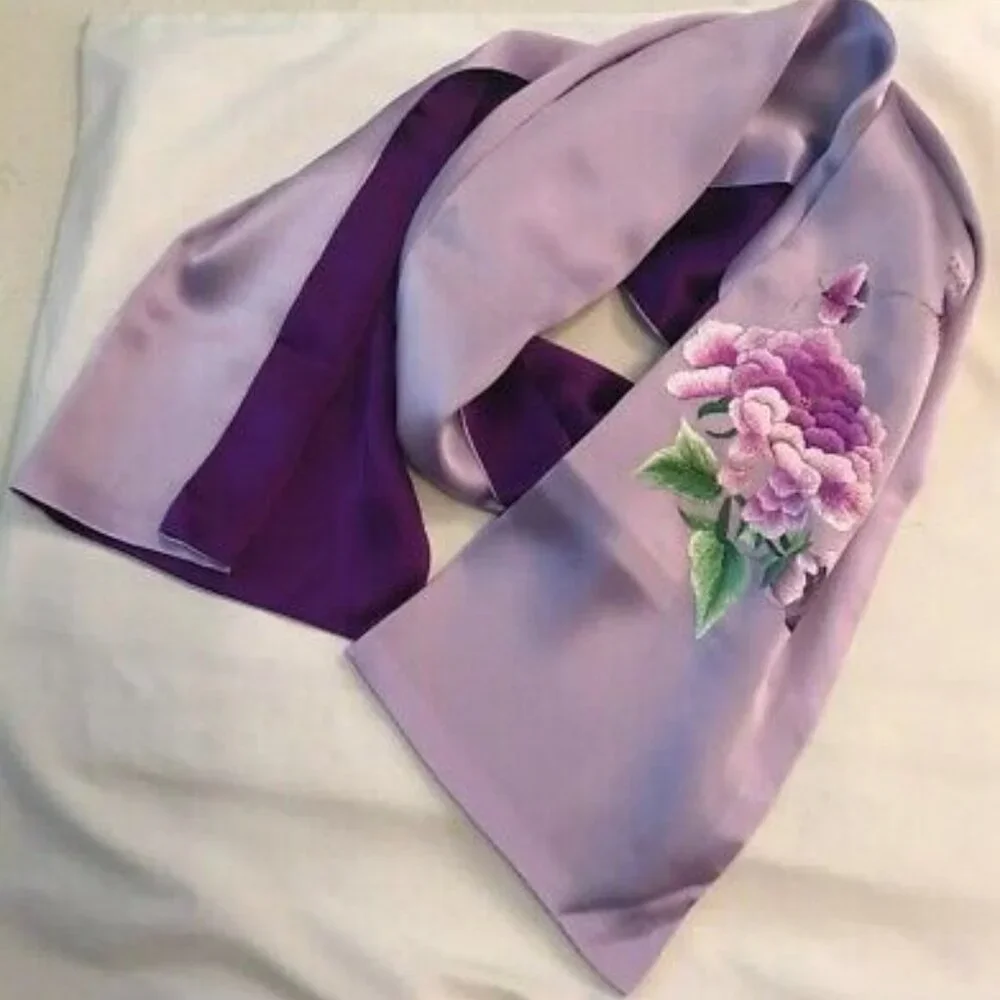 Vintage Silk Suzhou Shu Chinese Hand Embroidered Scarf, New - Picture 4 of 5